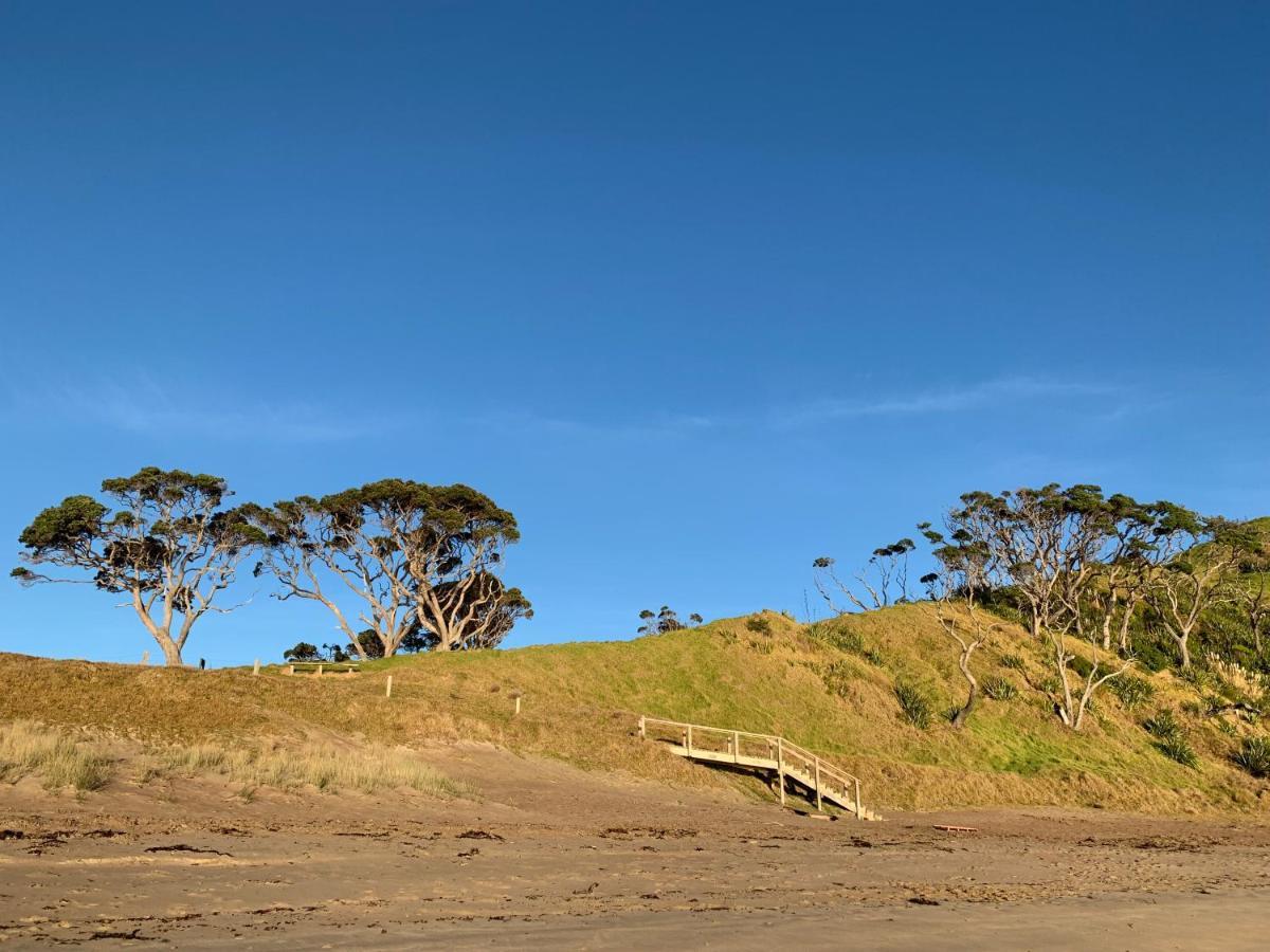 Mount And Surf View Cabin Pataua Extérieur photo