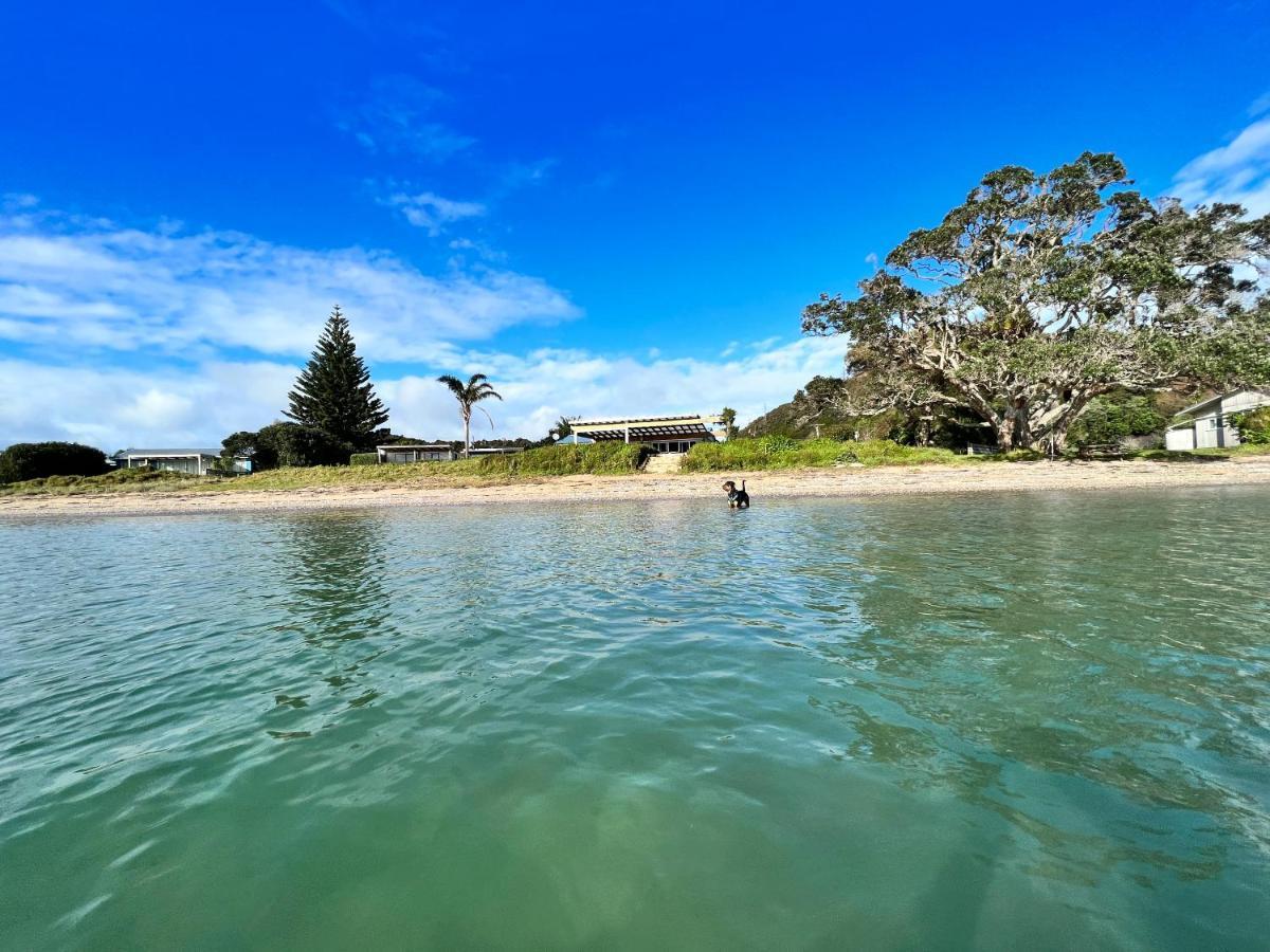 Mount And Surf View Cabin Pataua Extérieur photo